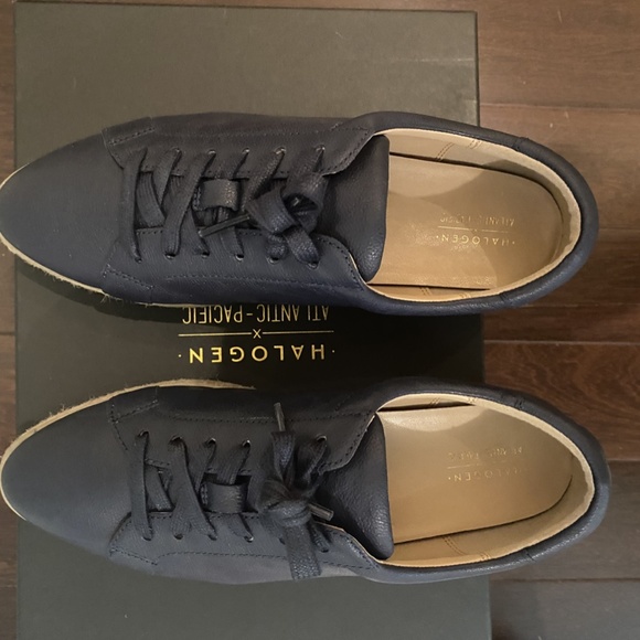 Halogen x Atlantic Pacific/ Navy Leather Platform Sneakers - Picture 5 of 7